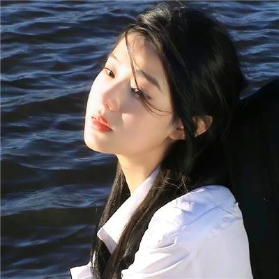 大叔喜欢可爱小玩意